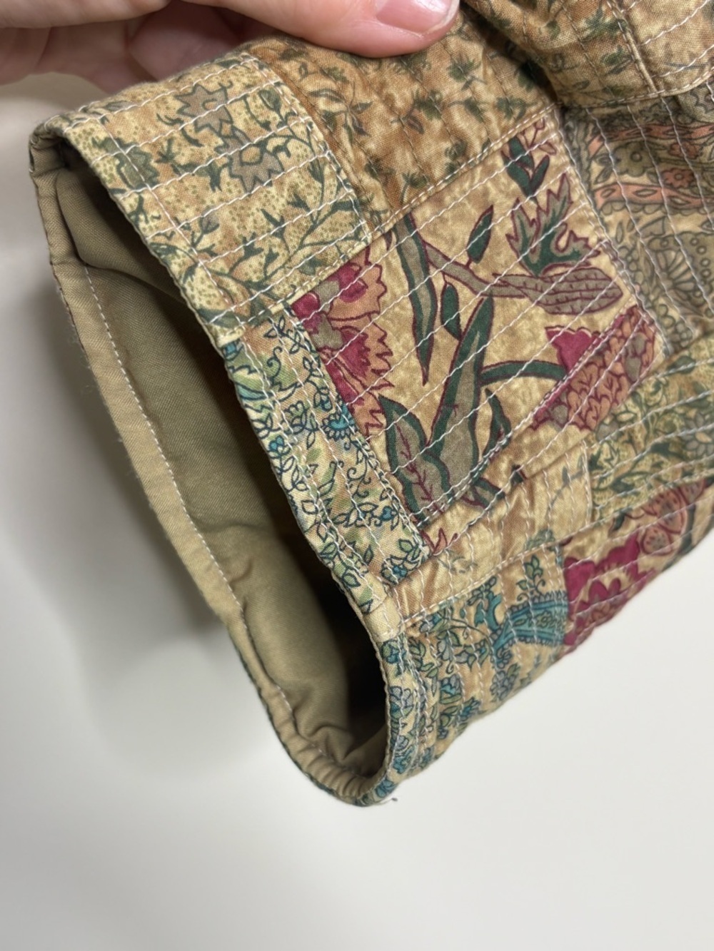 David Brooks Red Tan Tapestry Patchwork Quilted 100% Cotton Boho Shirt Jacket XL - Picture 9 of 14